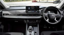 2022 Mitsubishi Outlander ES