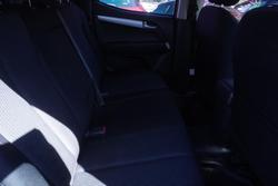 2013 Isuzu D-MAX LS-M