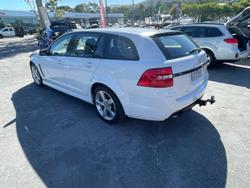 2016 Holden Commodore SV6 VF Series II MY16 Heron White