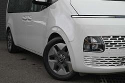 2022 Hyundai STARIA