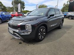 2025 Mitsubishi Outlander LS
