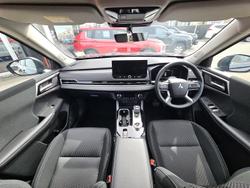 2025 Mitsubishi Outlander LS