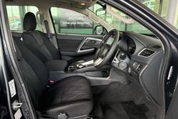 2024 Mitsubishi Pajero Sport GLX