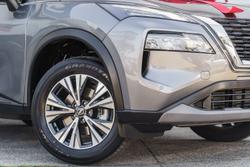 2025 Nissan X-TRAIL ST-L