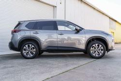 2025 Nissan X-TRAIL ST-L