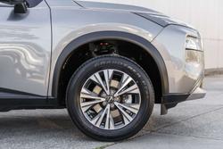 2025 Nissan X-TRAIL ST-L