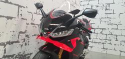 2025 Aprilia RSV4 1100 Factory RSV4 Black