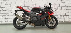 2025 Aprilia RSV4 1100 Factory RSV4 Black