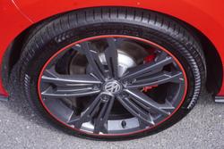 2017 Volkswagen Golf GTI Original