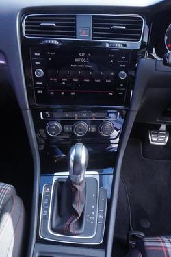 2017 Volkswagen Golf GTI Original