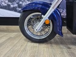2010 Triumph THUNDERBIRD BLUE