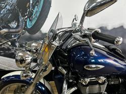 2010 Triumph THUNDERBIRD BLUE