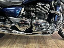 2010 Triumph THUNDERBIRD BLUE
