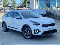 2022 Kia Niro Hybrid Sport