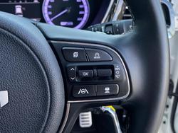 2022 Kia Niro Hybrid Sport