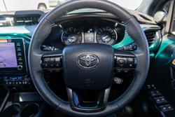 2023 Toyota Hilux Rogue