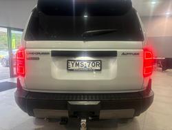 2024 Toyota Landcruiser Prado Altitude