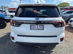 2024 Ford Everest Platinum