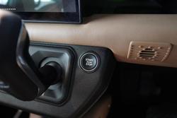 2024 Land Rover Defender 110 D350 X-Dynamic SE