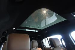 2024 Land Rover Defender 110 D350 X-Dynamic SE