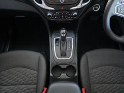 2018 Holden Equinox LT