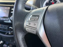 2015 Nissan Navara ST