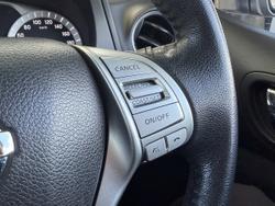 2015 Nissan Navara ST
