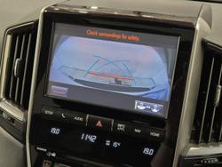 2018 Toyota Landcruiser Sahara VDJ200R 4X4 Dual Range White