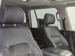 2018 Toyota Landcruiser Sahara VDJ200R 4X4 Dual Range White