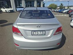 2014 Hyundai Accent Active