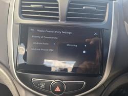 2014 Hyundai Accent Active