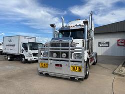2020 Western Star 4800 Series 4800 FXB White