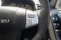 2019 Isuzu MU-X LS-T