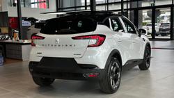 2025 Mitsubishi ASX Exceed XE MY25 Crystal White with Onyx Black Roof