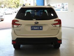 2022 Subaru Forester 2.5i