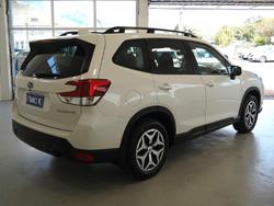 2022 Subaru Forester 2.5i
