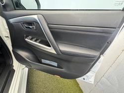 2024 Mitsubishi Pajero Sport Exceed