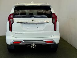 2024 Mitsubishi Pajero Sport Exceed