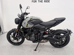 2026 Triumph TRIDENT 660 (LAMS) grey