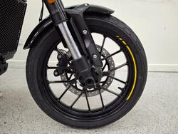 2026 Triumph SPEED 400 Yellow