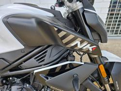 2024 CFMOTO 450 NK White