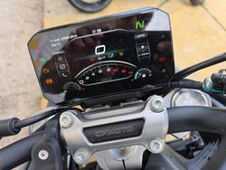 2024 CFMOTO 450 NK White