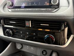 2024 Nissan X-TRAIL ST