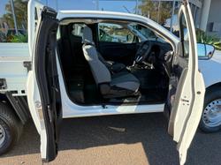 2023 Isuzu D-MAX SX