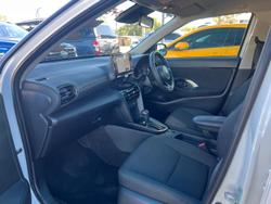 2025 Toyota Yaris Cross GX MXPJ10R Frosted White