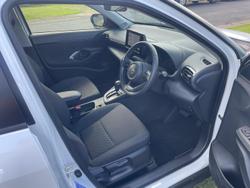 2025 Toyota Yaris Cross GX MXPJ10R Frosted White