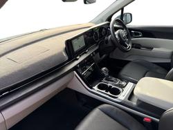 2023 Kia Carnival