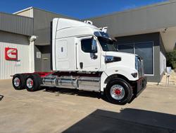 2025 Western Star 48X White