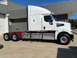 2025 Western Star 48X White