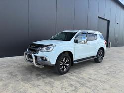 2020 Isuzu MU-X LS-T